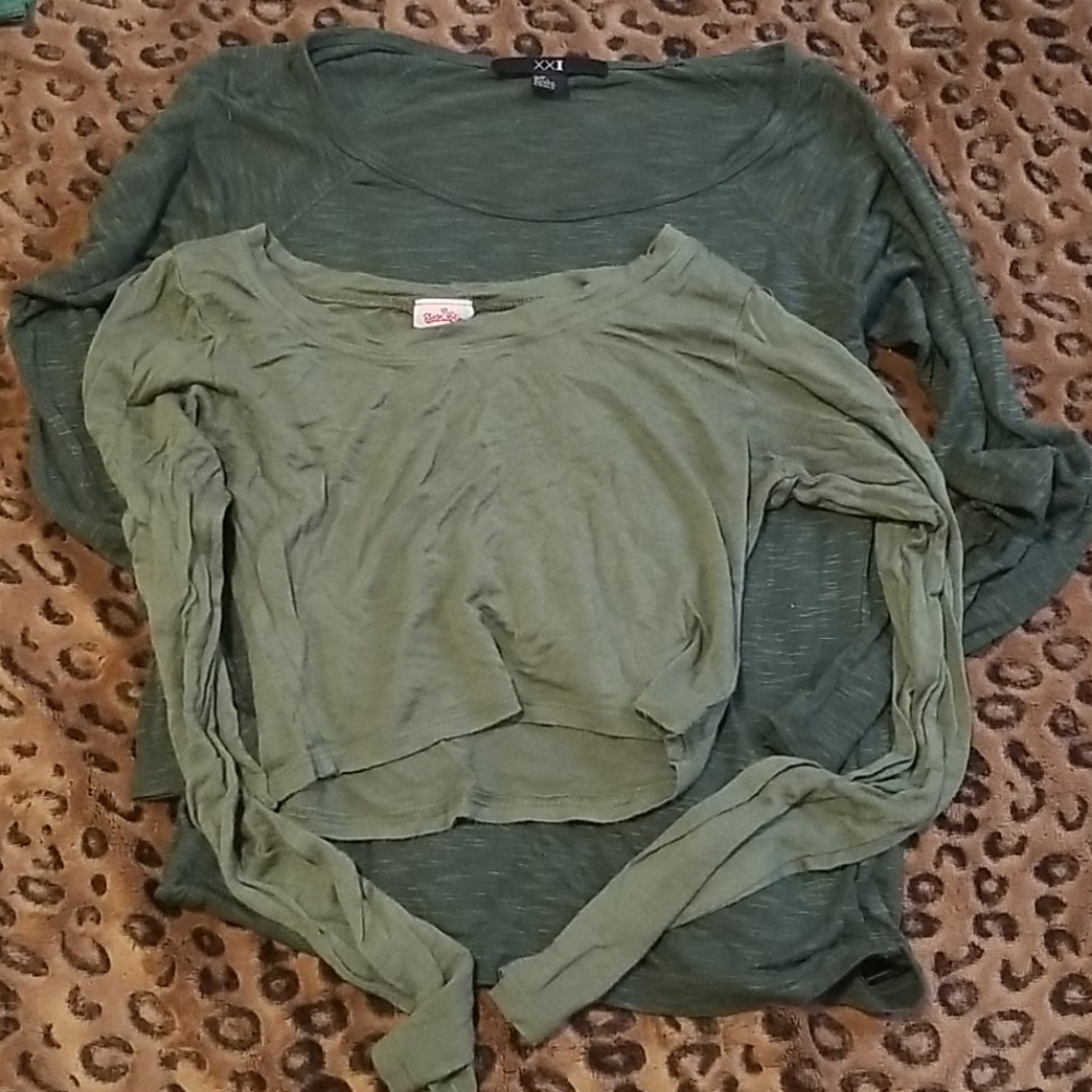 2 green long sleeves